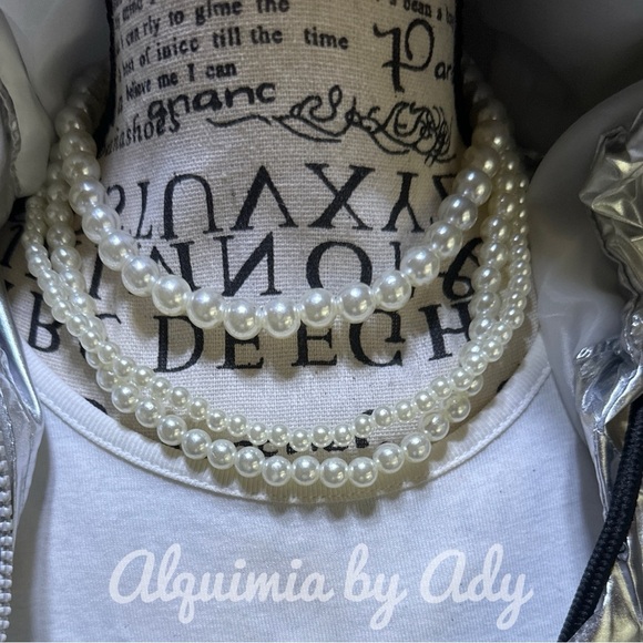 Alquimia Elegant Pearl Necklace - Picture 1 of 3